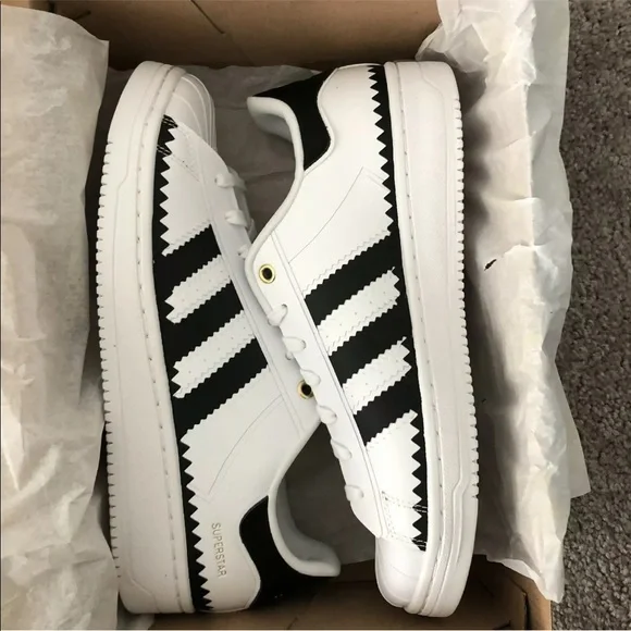 “Sold” Adidas Superstar OT Tech Men’s Shoes Size 10 - Picture 8 of 8